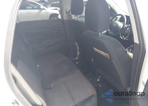 2018 Mitsubishi Outlander Sport 2.0 Le from USA, damaged, VIN JA4AR3AU2JZ031609